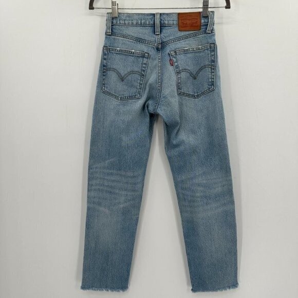 Levi's 501 Tapered High Rise Button Fly Light Wash Raw Hem Denim 24 Cropped Jean - Picture 3 of 9